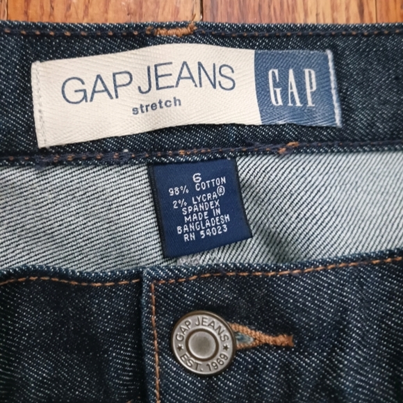 Gap denim skirt size 6 - Picture 2 of 2